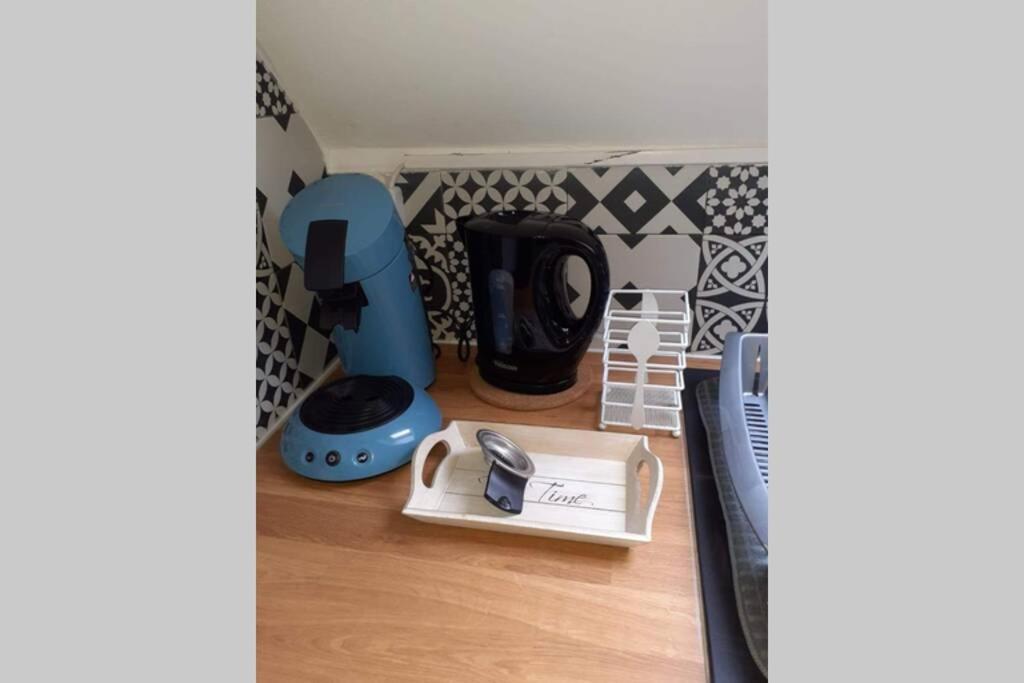 Au Petit Marcade Apartment Абвил Екстериор снимка